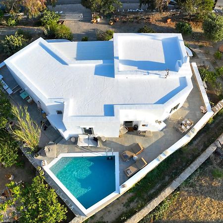 Villa Arades Sifnos With Private Pool Аполония Екстериор снимка