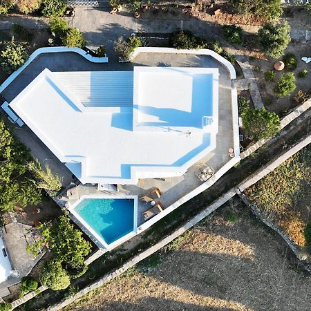 Villa Arades Sifnos With Private Pool Аполония Екстериор снимка