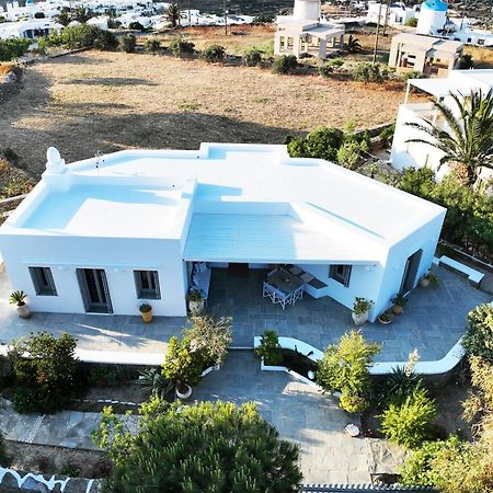 Villa Arades Sifnos With Private Pool Аполония Екстериор снимка