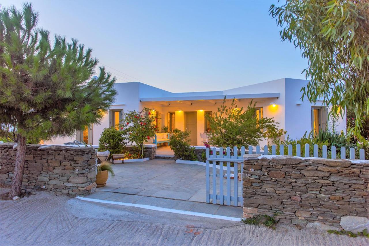 Villa Arades Sifnos With Private Pool Аполония Екстериор снимка