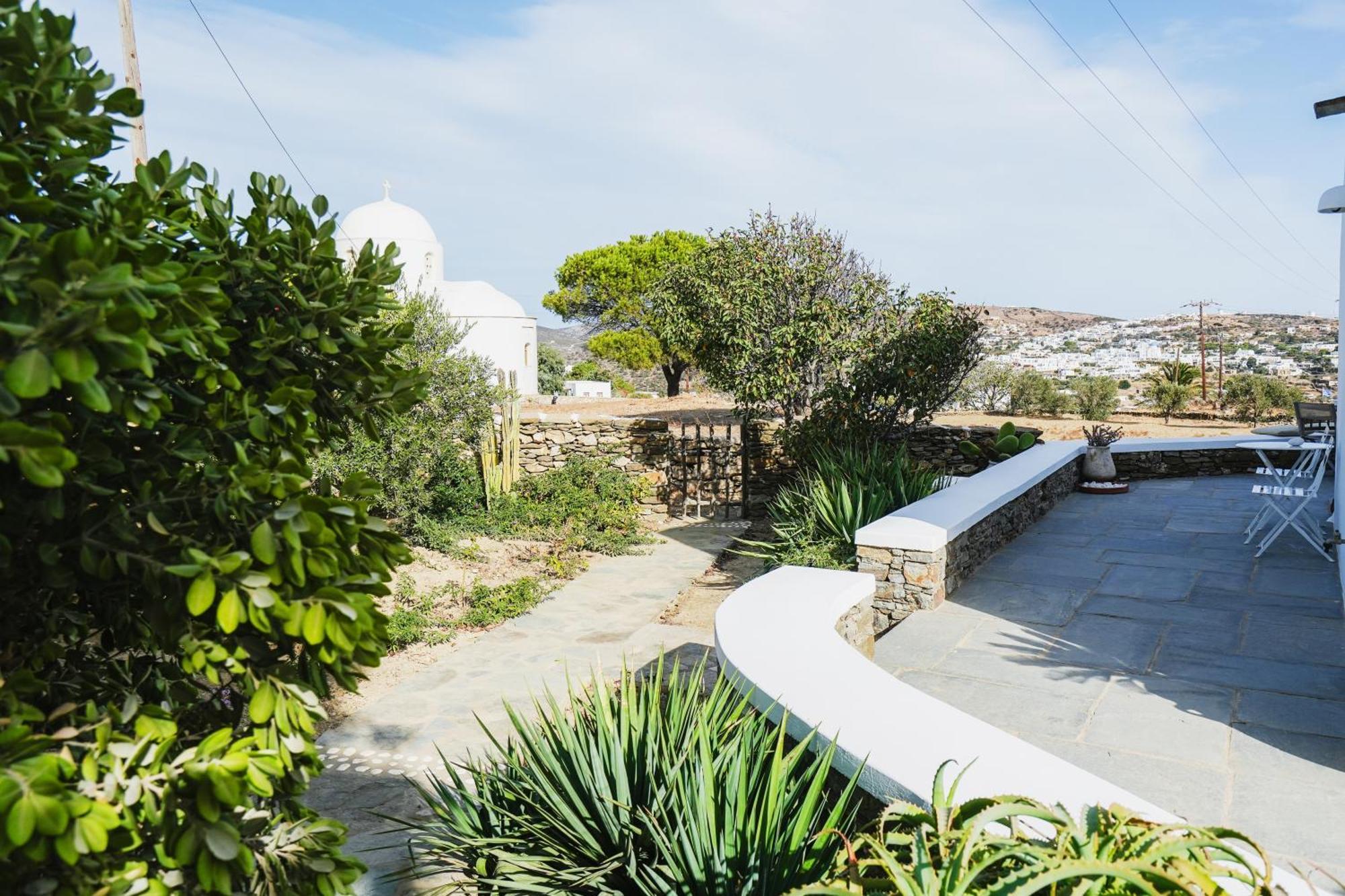 Villa Arades Sifnos With Private Pool Аполония Екстериор снимка