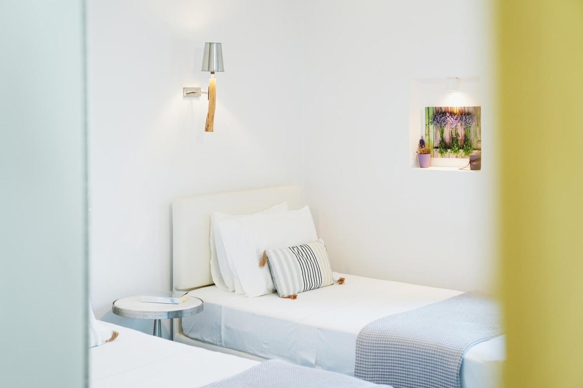 Villa Arades Sifnos With Private Pool Аполония Екстериор снимка
